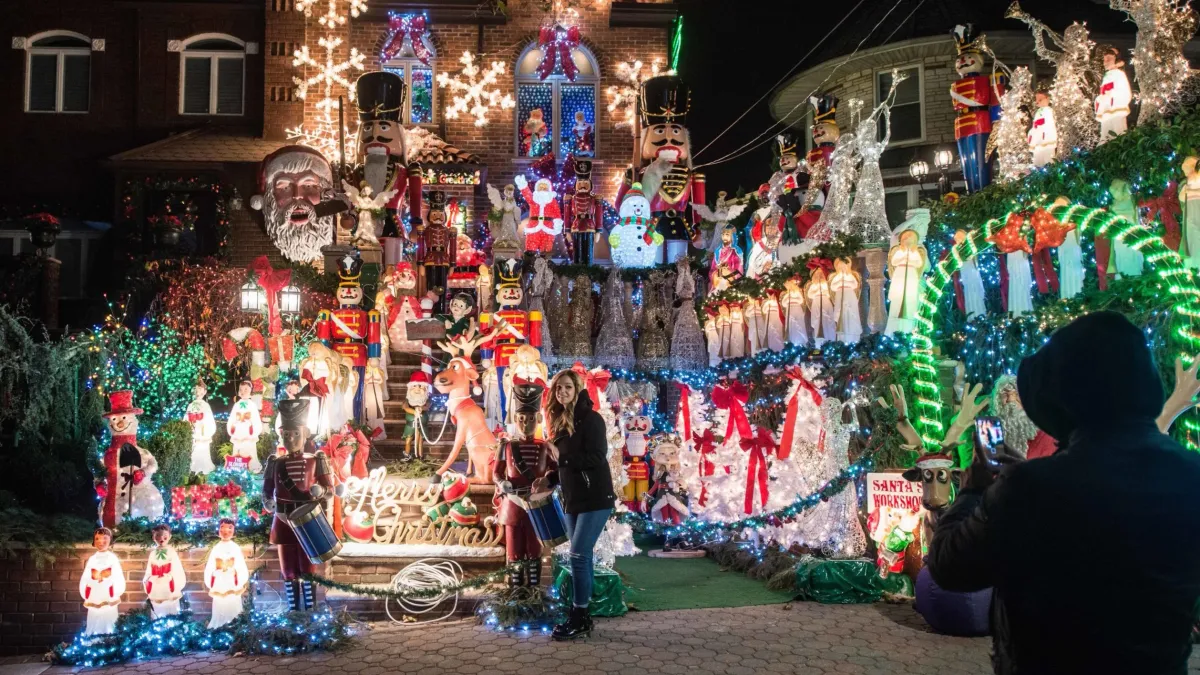 Dyker Heights Christmas Lights Tour in Brooklyn !, 20 December | Event in Paramus | AllEvents