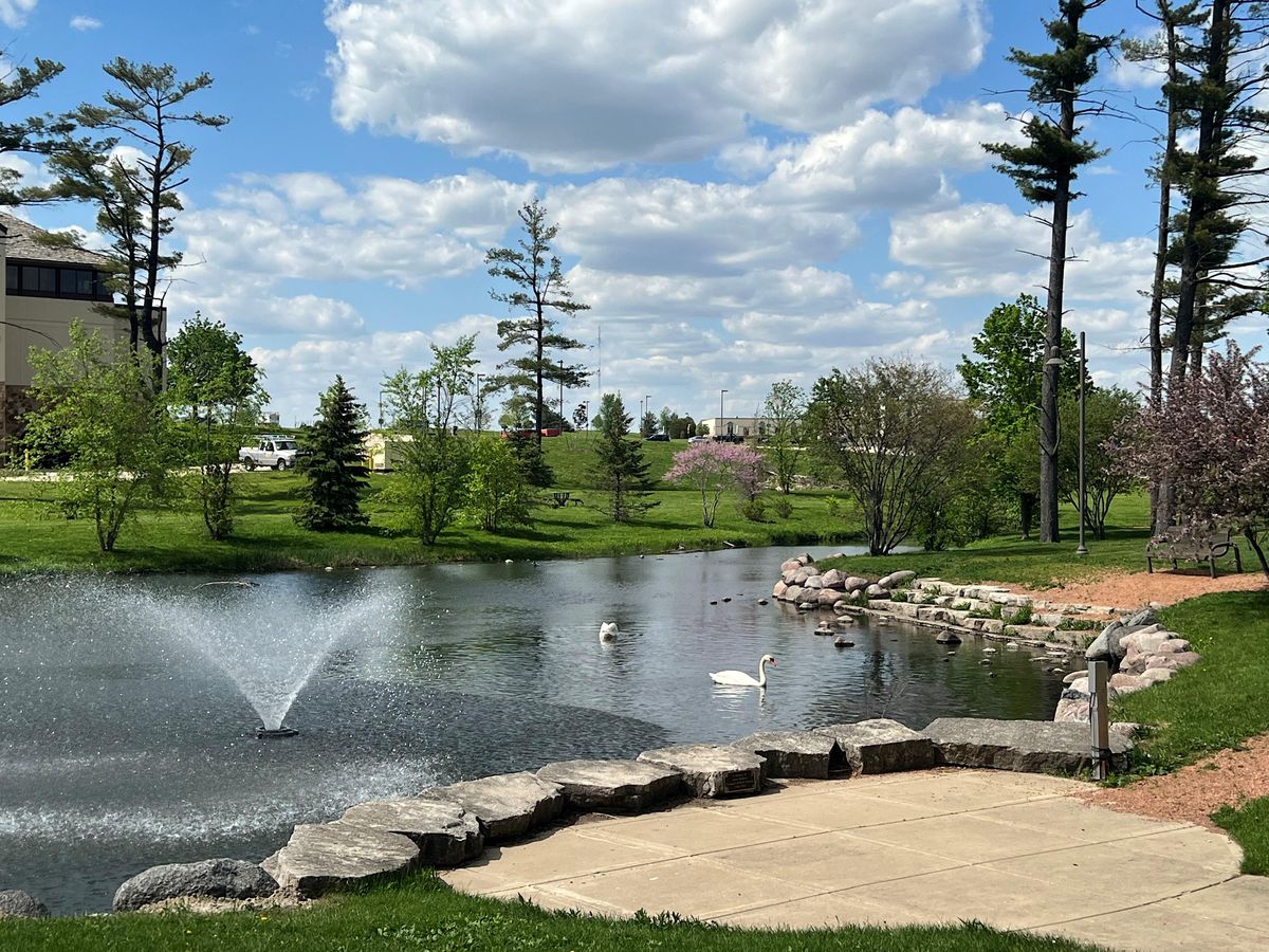 Día de Visita de Estudiantes Nuevos!, 3301 N Mulford Rd, Rockford
