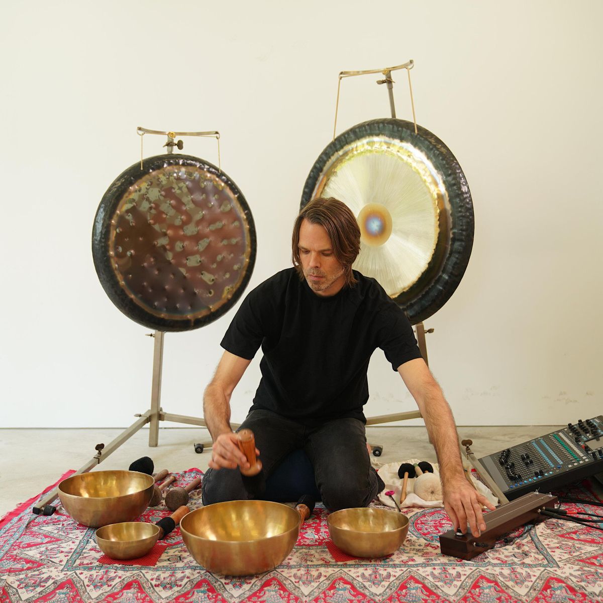Sound Healing with Ondo Sound gongs, singing bowls, tuning forks