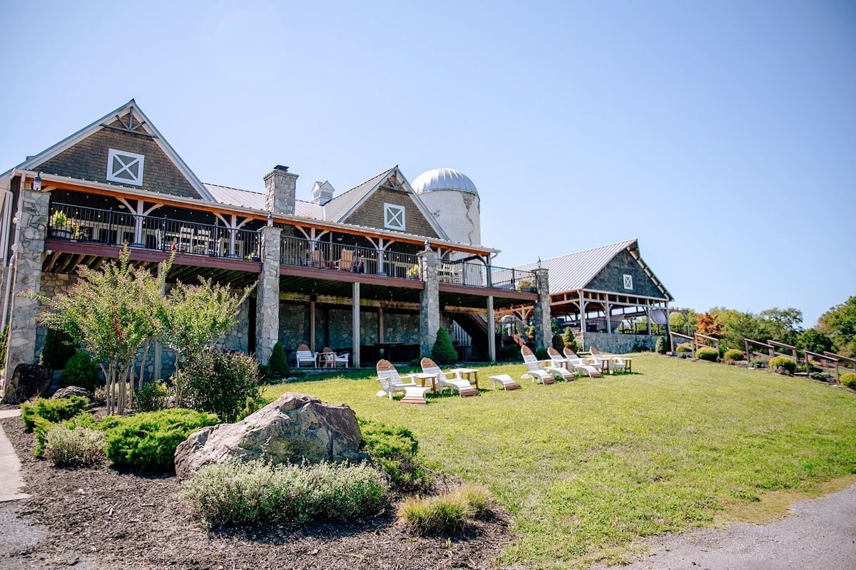 Easter Brunch & Egg Hunt, Creek's Edge Winery, Lovettsville, 31 March