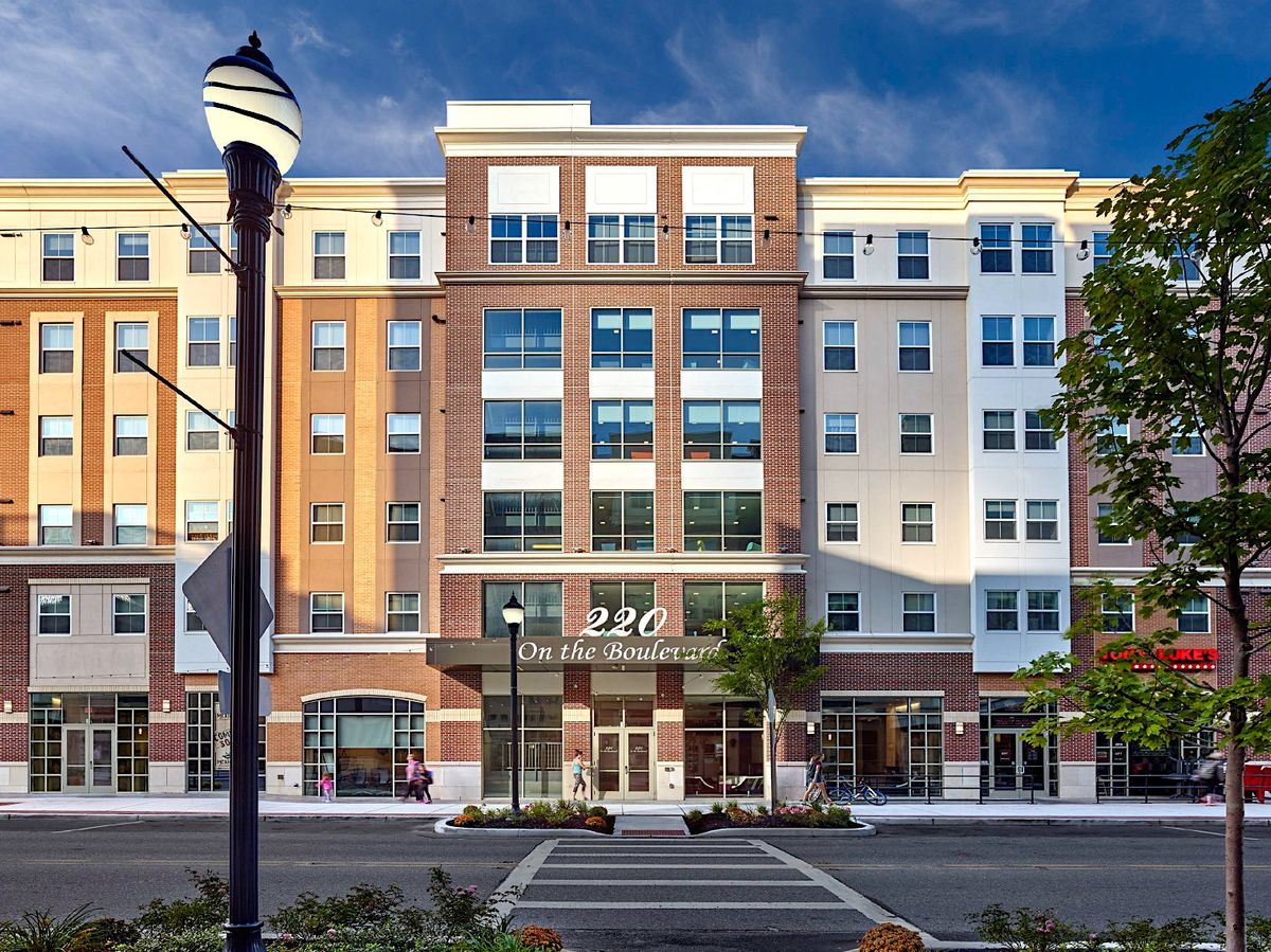 Nexus Fall 2023 Student Move In, 220 Rowan Boulevard, Glassboro, 24 August