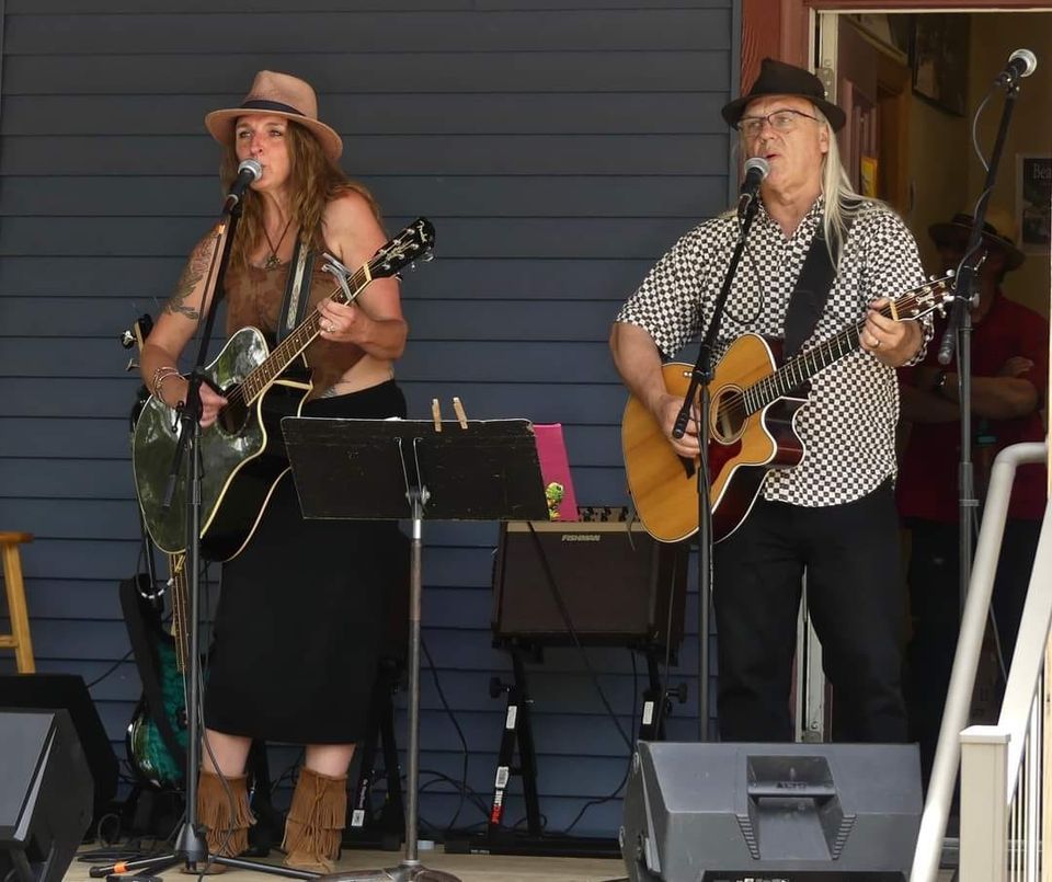 The Guthries Trio is Playing the Driftless Area Art Fest in Soldiers