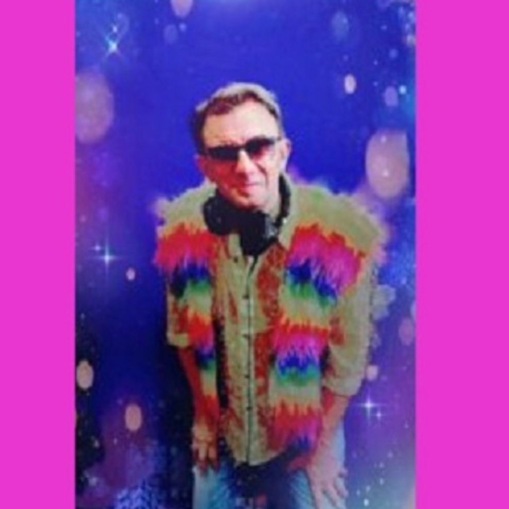 Handbag Heaven Club Night, The Deco Theatre, Northampton, April 7 2023