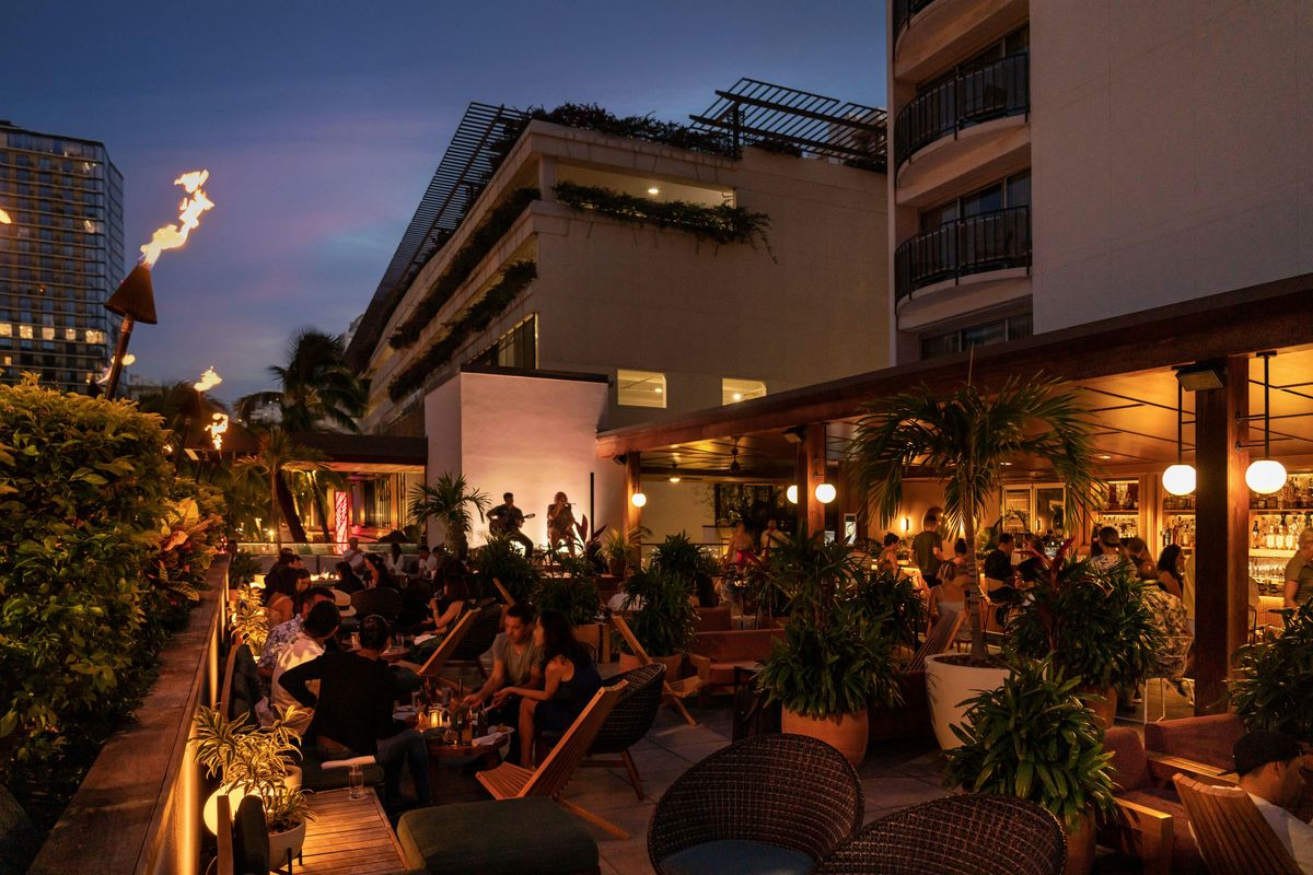 New Years Eve at Hideout Waikiki, HIDEOUT, Kūhiō Avenue, Honolulu, HI