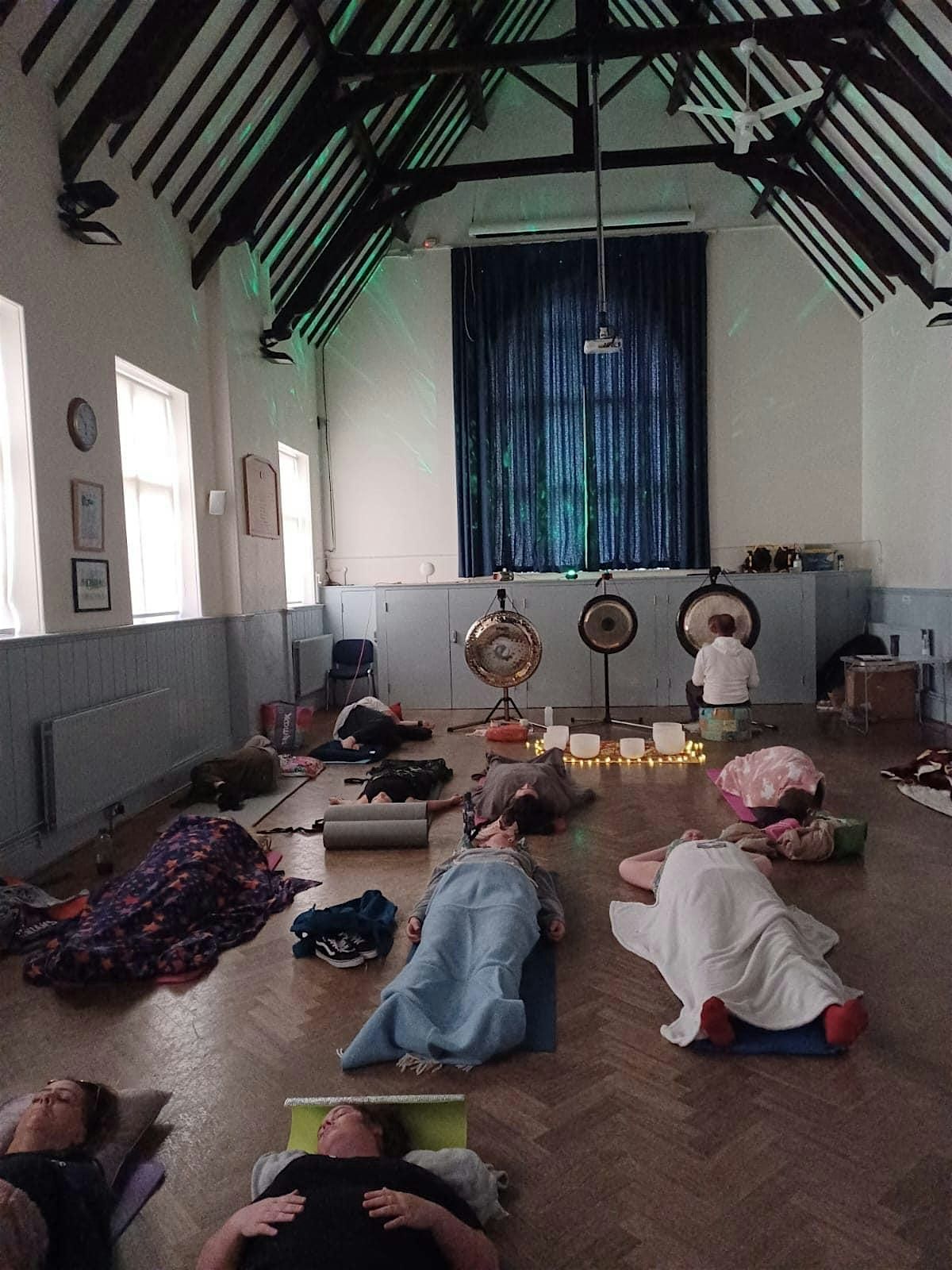 Deep relaxation Sound Bath with Gongs & singing bowls - Sun 25 Feb 2024 ...
