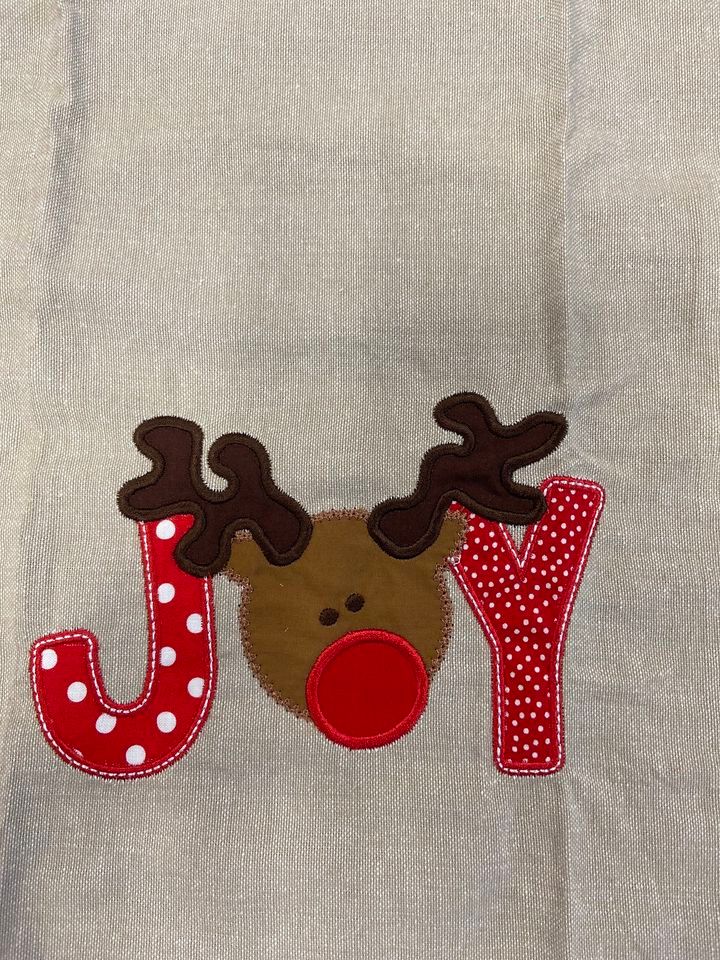 Joy Machine Embroidery Class, Straight Stitch Quilts and More