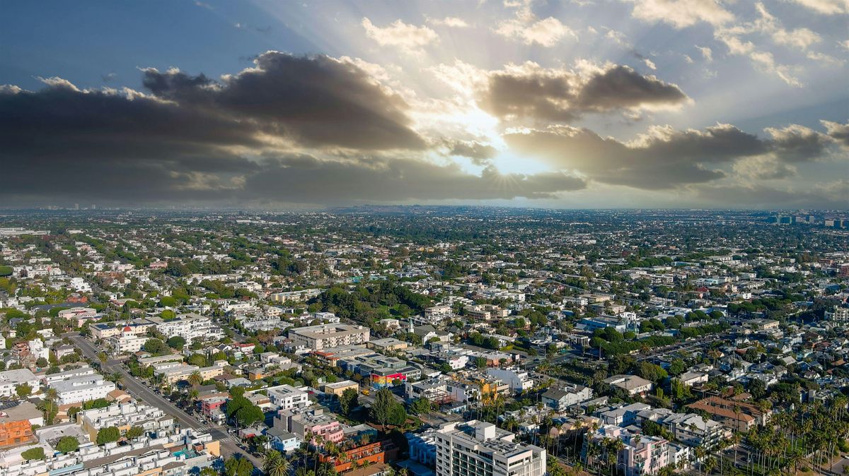 An Exciting Scavenger Hunt! - Beachfront Bliss in Santa Monica | Event in Santa Monica | AllEvents