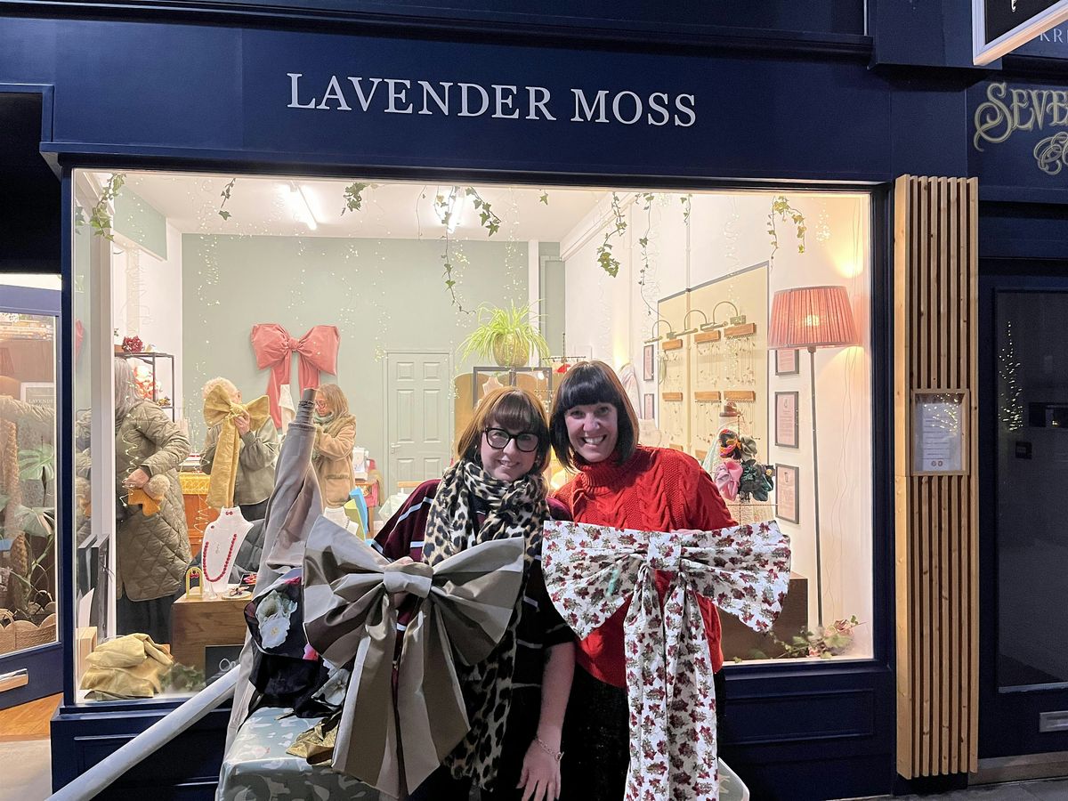 Festive Bow Workshop 10th December, 10 December | Event in Bedford | AllEvents