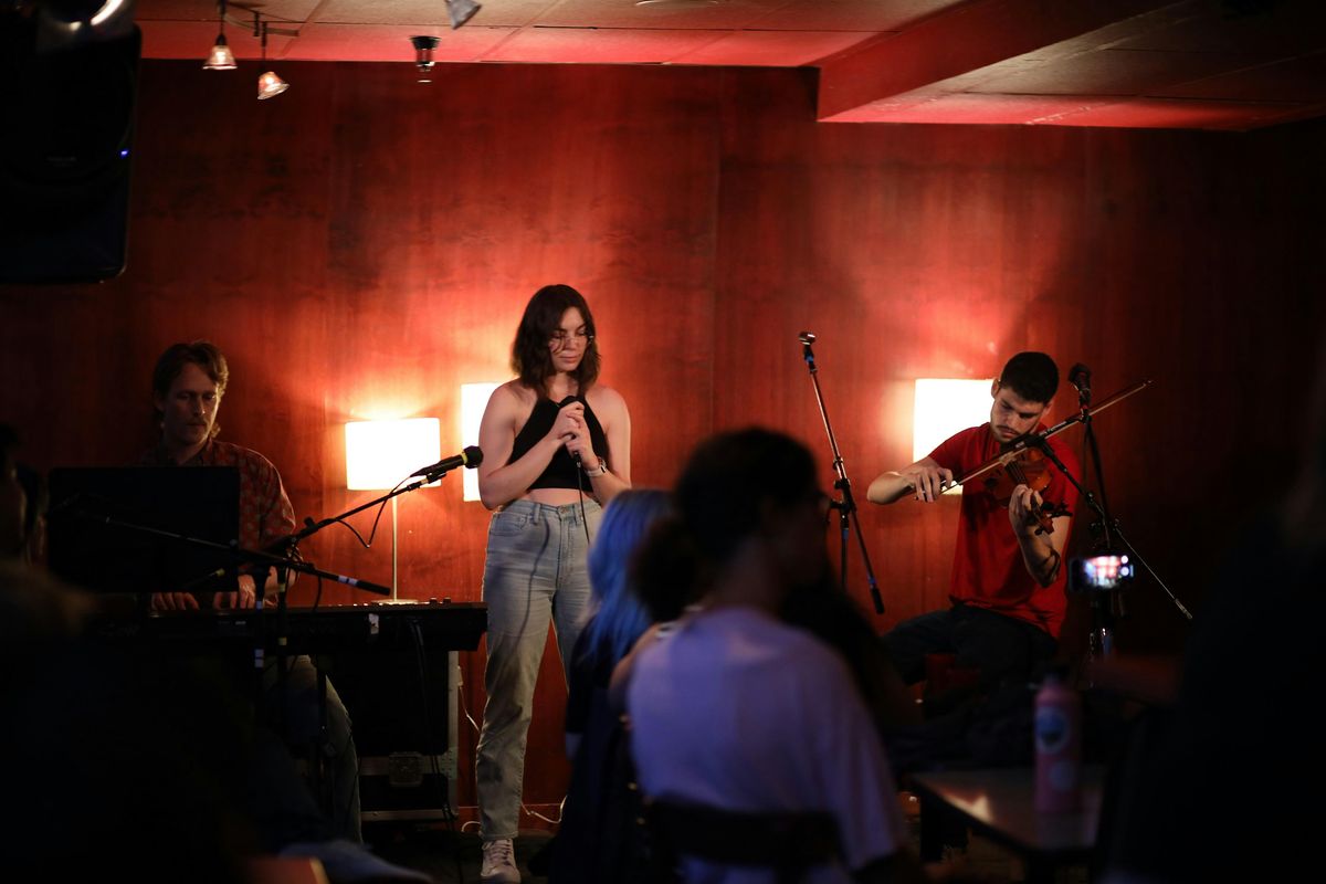 Open Mic: Red Rock Coffee in Mountain View - The best open mic in the Bay. | Event in Mountain View | AllEvents