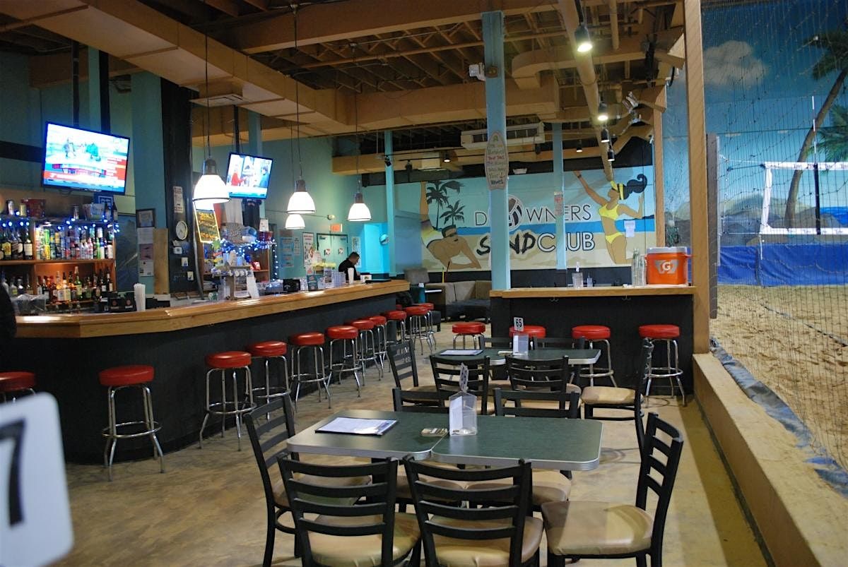 Chicago Area Bar Citizen with CIG at Downers Sand Club Bar and Grill