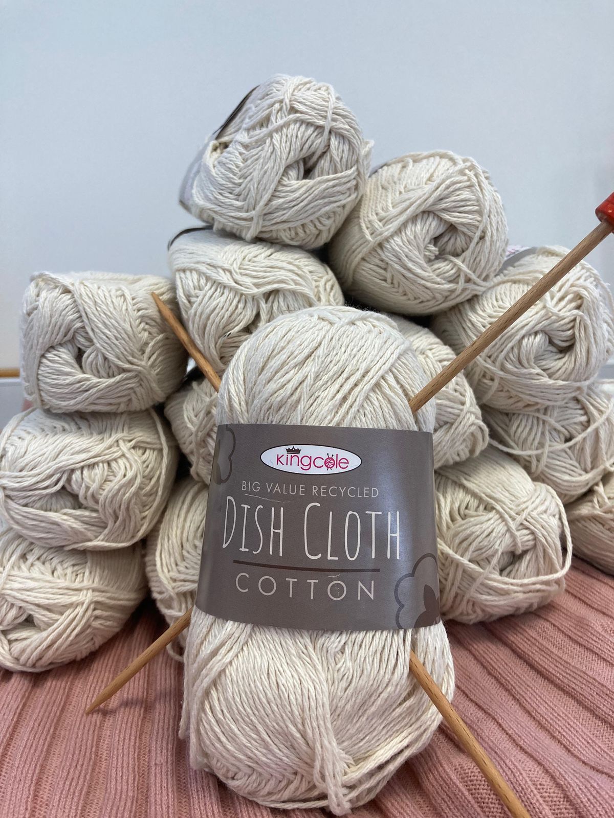 Knitting for Wellbeing, Southampton Sewing Hub; Unity 12, March 4 2023