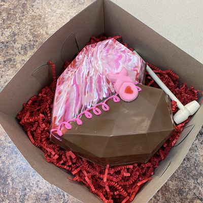 Make and take Valentine’s chocolate smash heart, Sugar Showcase