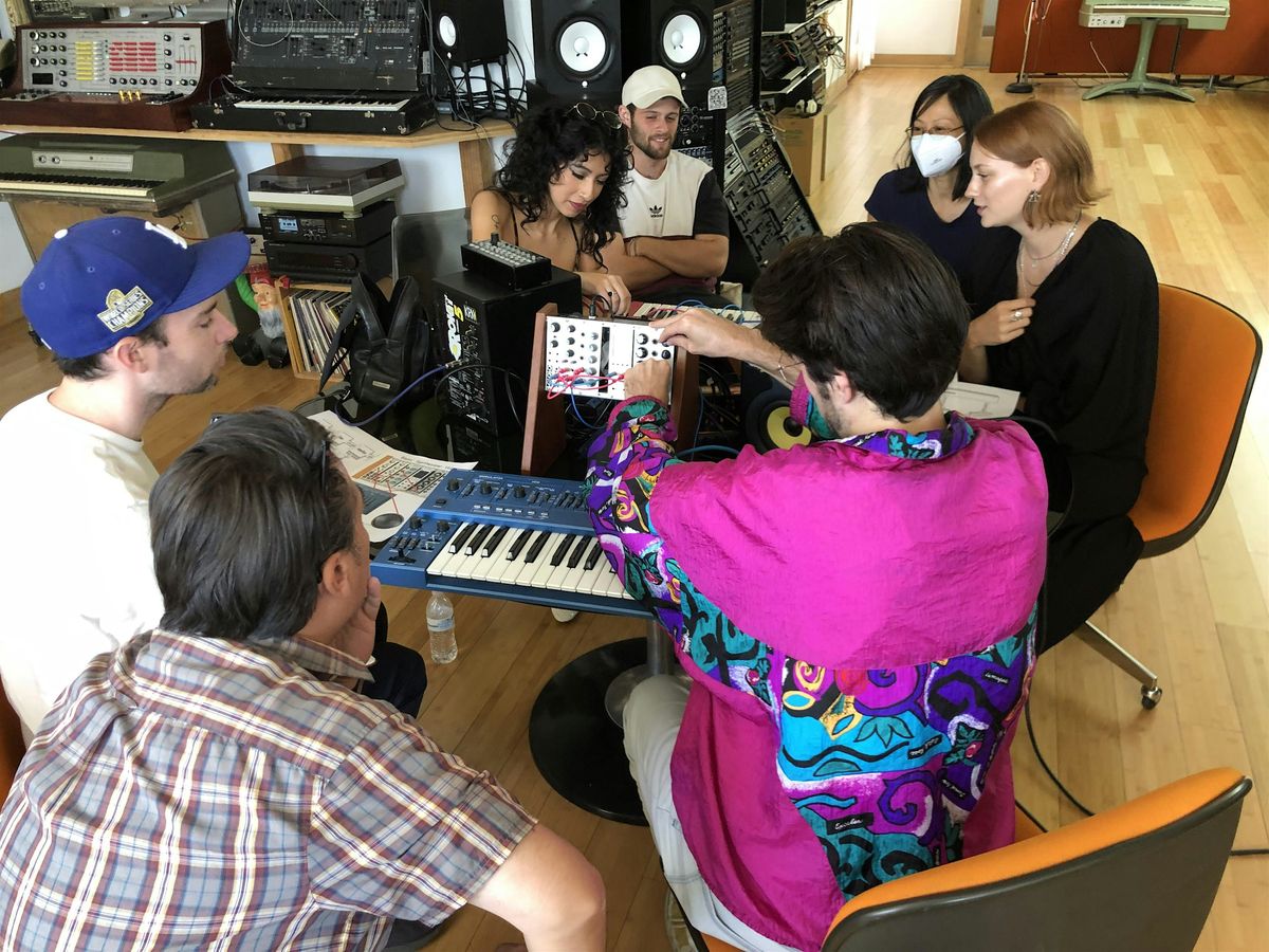 HandsOn Fundamentals of Synthesis Vintage Synthesizer Museum