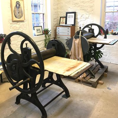 Luddite Press - Community and adult education in printmaking logo