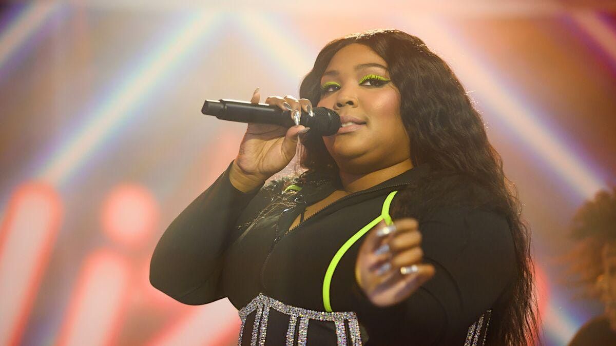 LIZZO Drag Brunch at WoodNTap (Hartford, CT), WoodNTap, Hartford