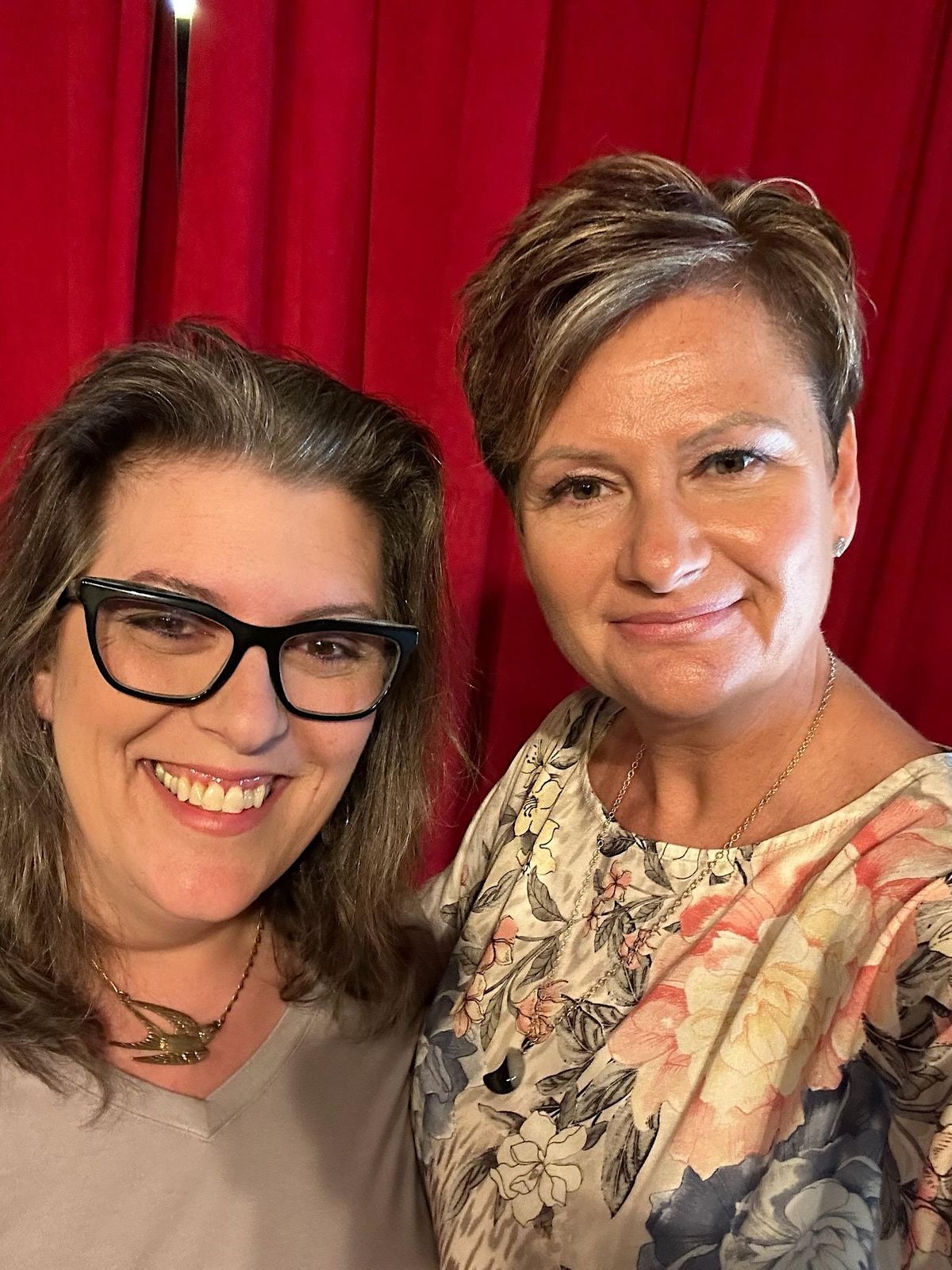 An Evening with the Dynamic Medium Duo Stacie an, The Bottle Shop, Lake