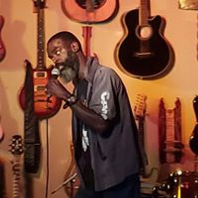 Comedian Rio Hillman