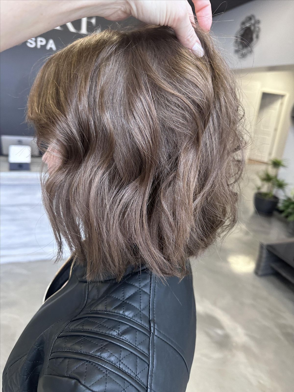 Zero elevation, square and round layering, face framing .. hands on