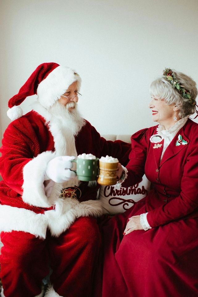 Portraits with Santa , Brick + Pine Studio, Carson City, December 16