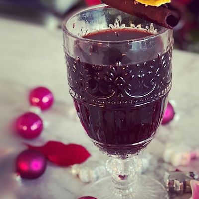 Teams Making Spiced Drinks With Dancing Chef (Online)
