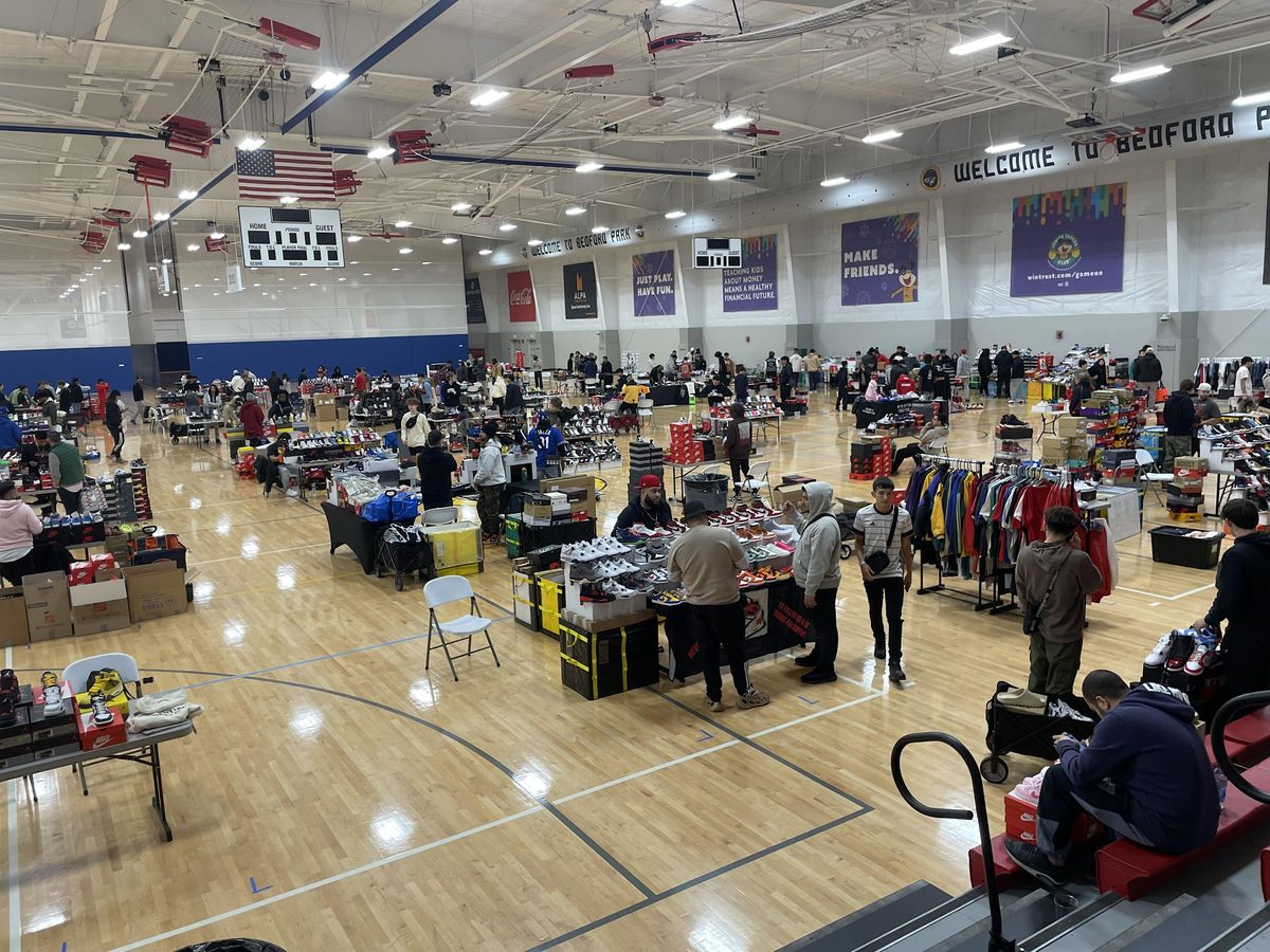 Sneaker Stop Convention Chicago, Wintrust Sports Complex, Bedford