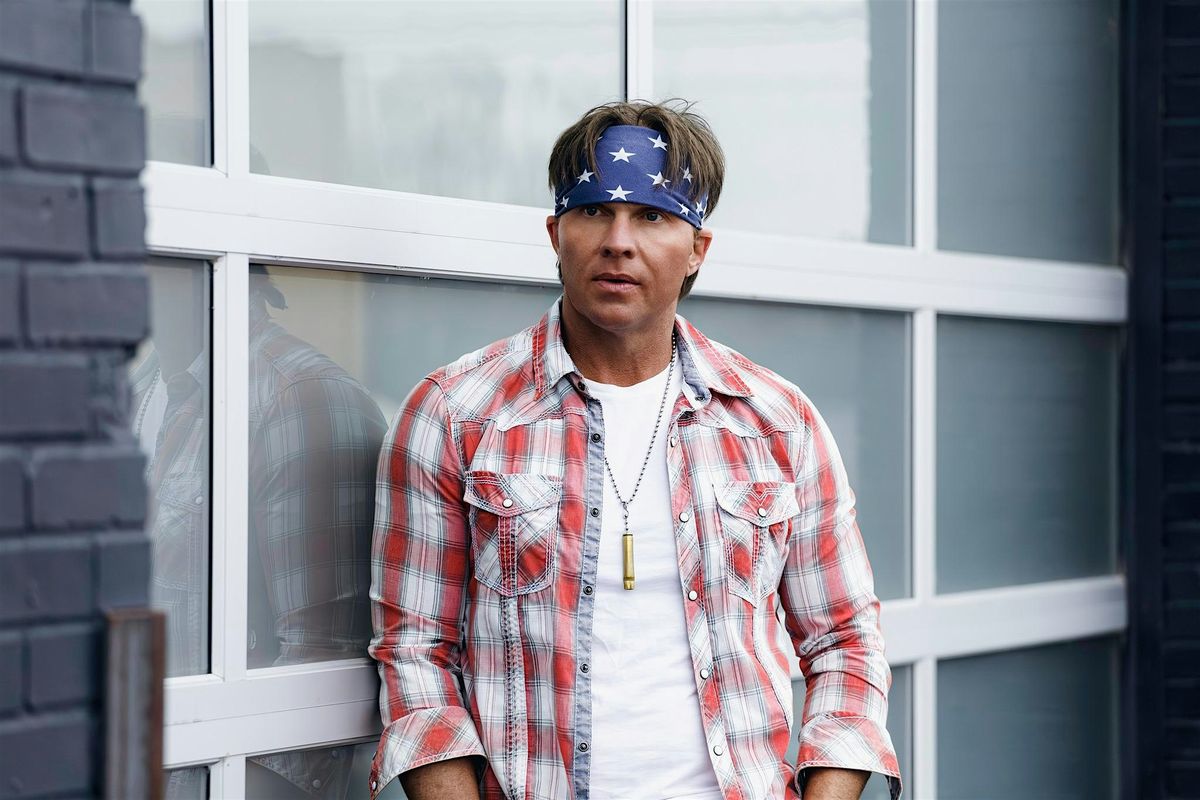 GLEN TEMPLETON at WHISKEY TAVERN in Covington, La, 600 U.S. Hwy 190