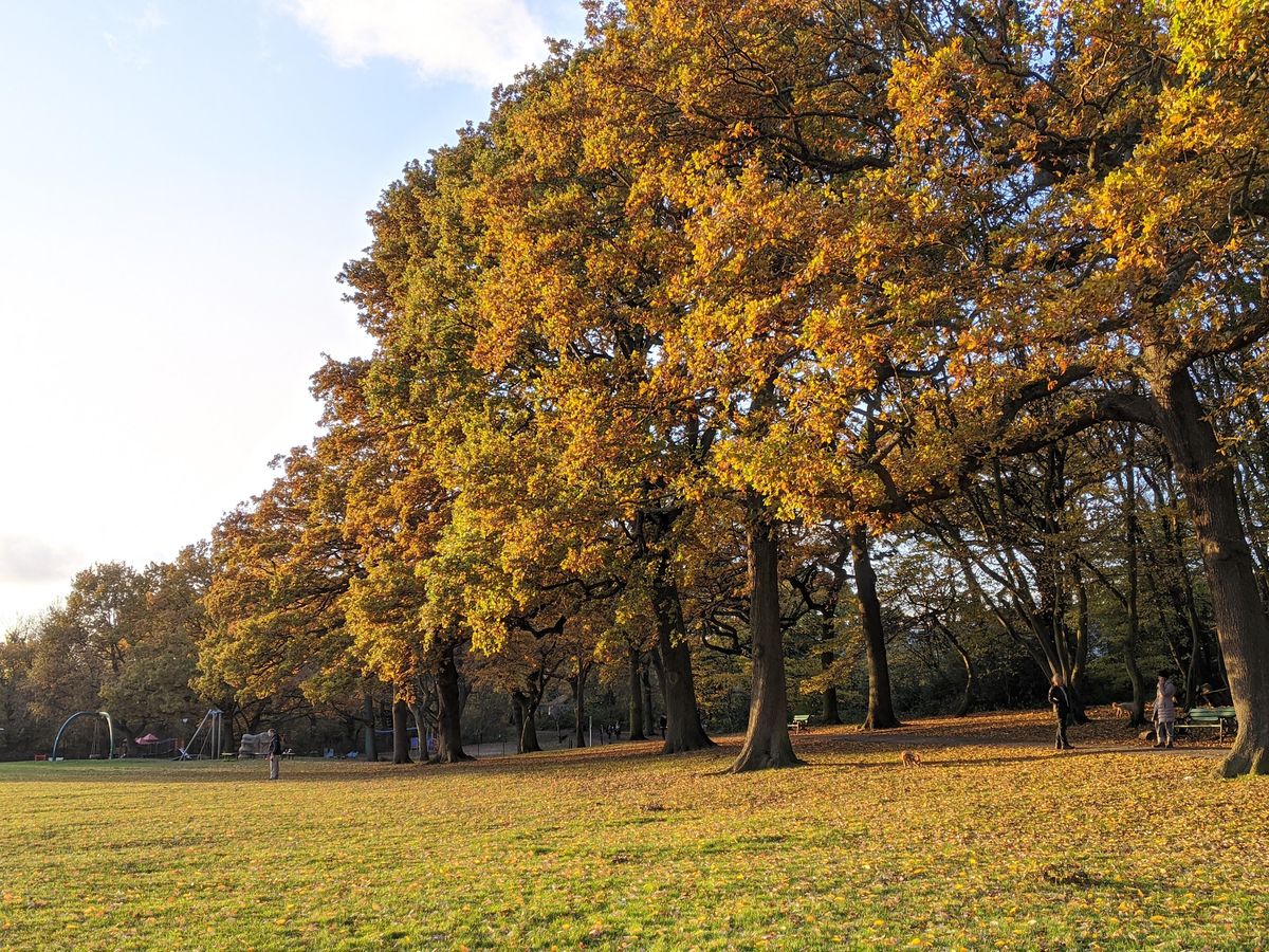 Suburban Strolls 1 East Finchley to Golders Green Station, East Finchley Station Car Park (LUL