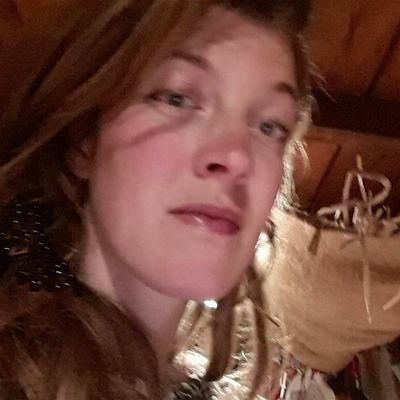 Hedgewitch Adventures logo