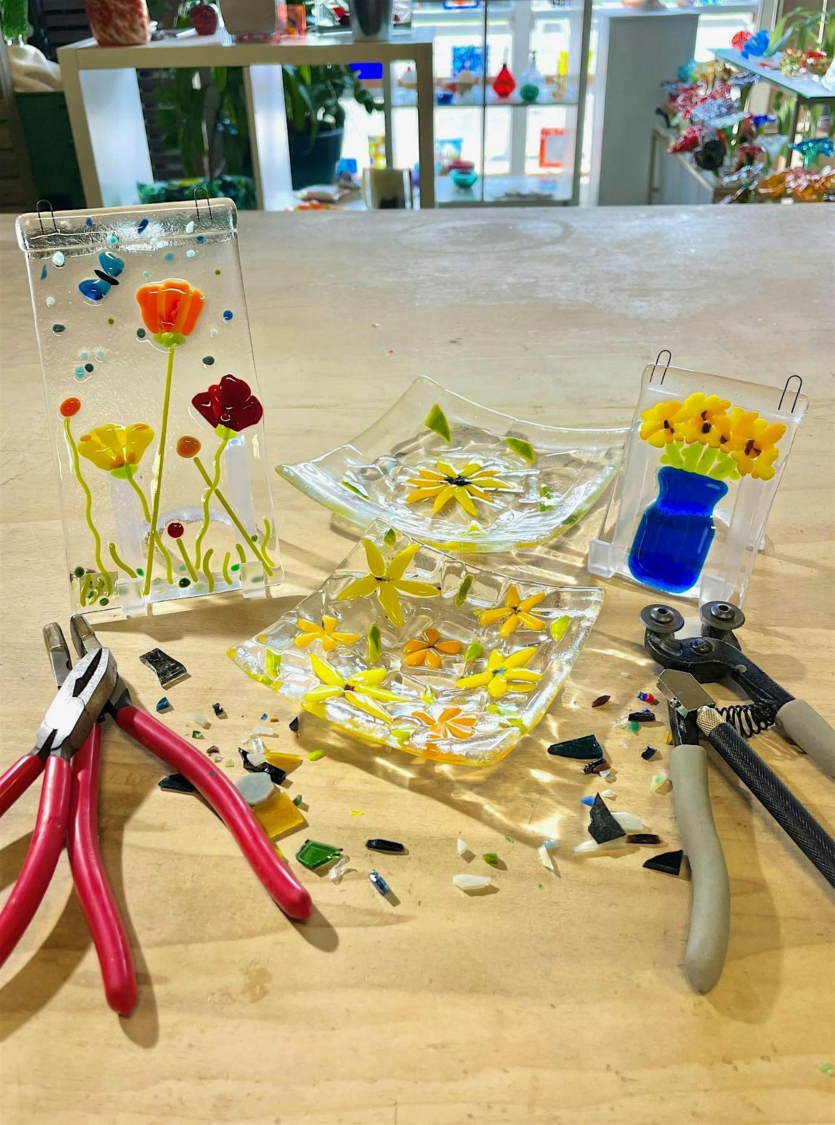 Holiday treats: Slump trays to hold tasty sweets. Plan, cut, edge, design. | Event in Indianapolis | AllEvents