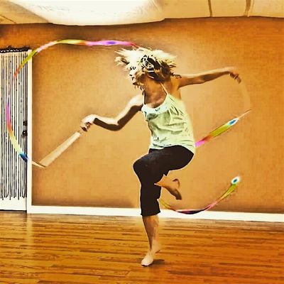 Beth "B" McKean logo