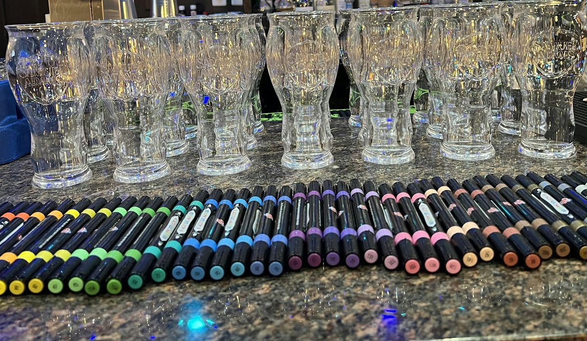 Paint a Perfect Pint Night: Hosted by Samuel Adams & Lockheart Restaurant, 15 December | Event in Wellesley