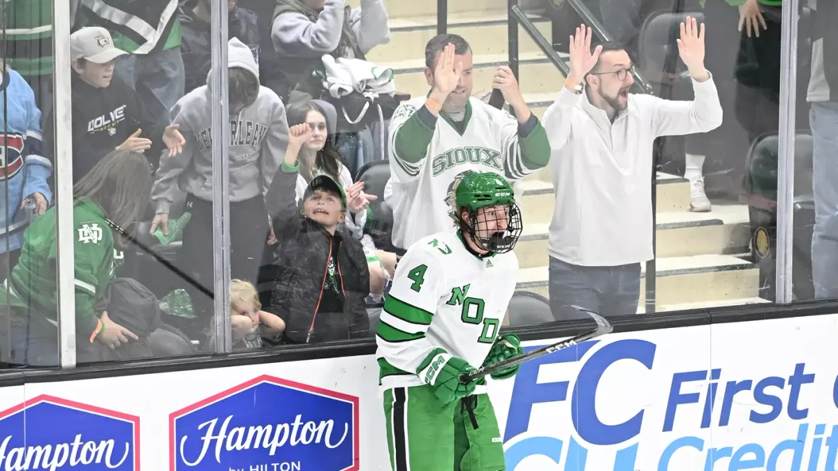Parking Miami (OH) RedHawks at North Dakota Fighting Hawks Mens Hockey, 14 February | Event in Grand Forks