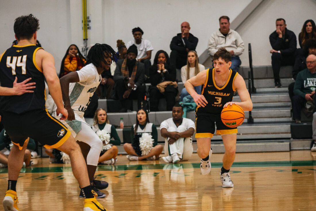 Michigan Tech Huskies vs. Roosevelt Lakers, 31 October | Event in Houghton | AllEvents