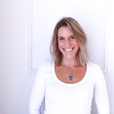 Hannah Holt | Mindset Coach logo