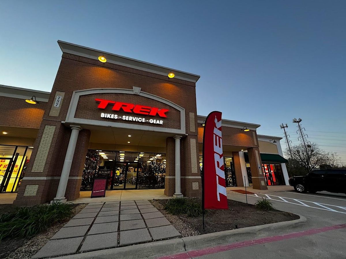 club-appreciation-night-rebel-riders-c3-trek-bicycle-coppell-19