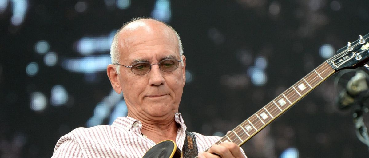 Larry Carlton, 16 September | Event in Charlotte | AllEvents