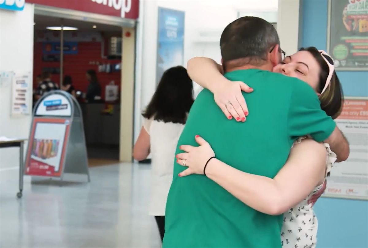 Most hugs in one minute for Autism Awareness, KG01, Kimmeridge House ...