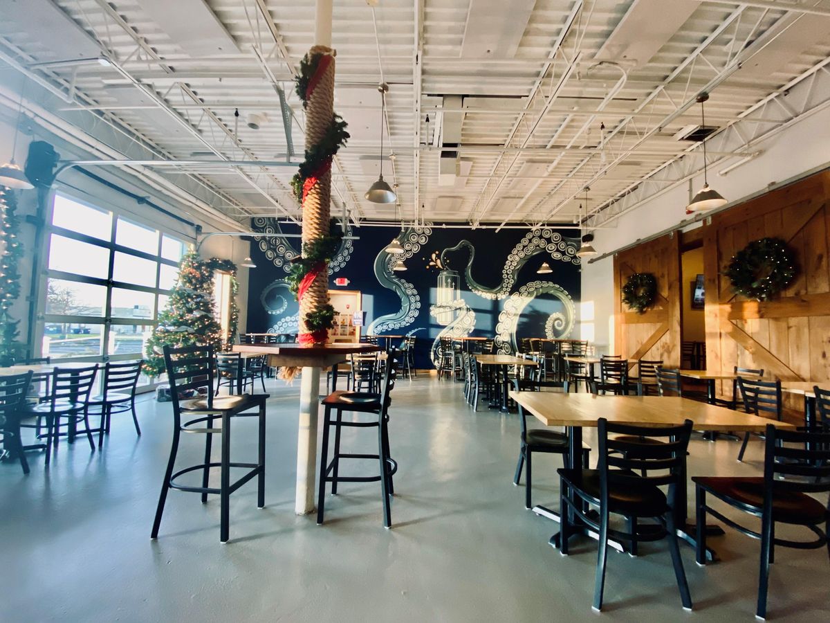 Foxtrotter at Thimble Island Brewery, Thimble Island Brewing Company