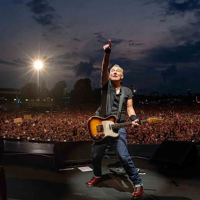 BIG FRIDAY: BRUCE SPRINGSTEEN PARTY FT. HUNGRY HEART, BOXPARK Wembley ...