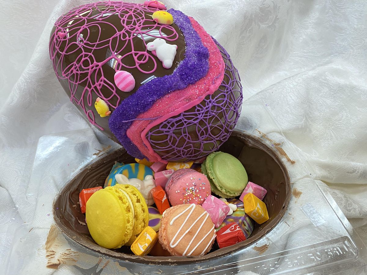 Chocolate smash egg make&take, Sugar Showcase, Austintown, April 5 2023