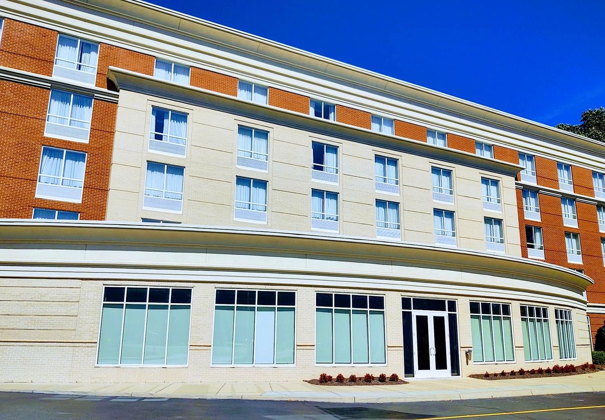 WILLIAMSBURG, VA SPORTS CARD, POKEMON & COLLECTIBLES SHOW, Holiday Inn