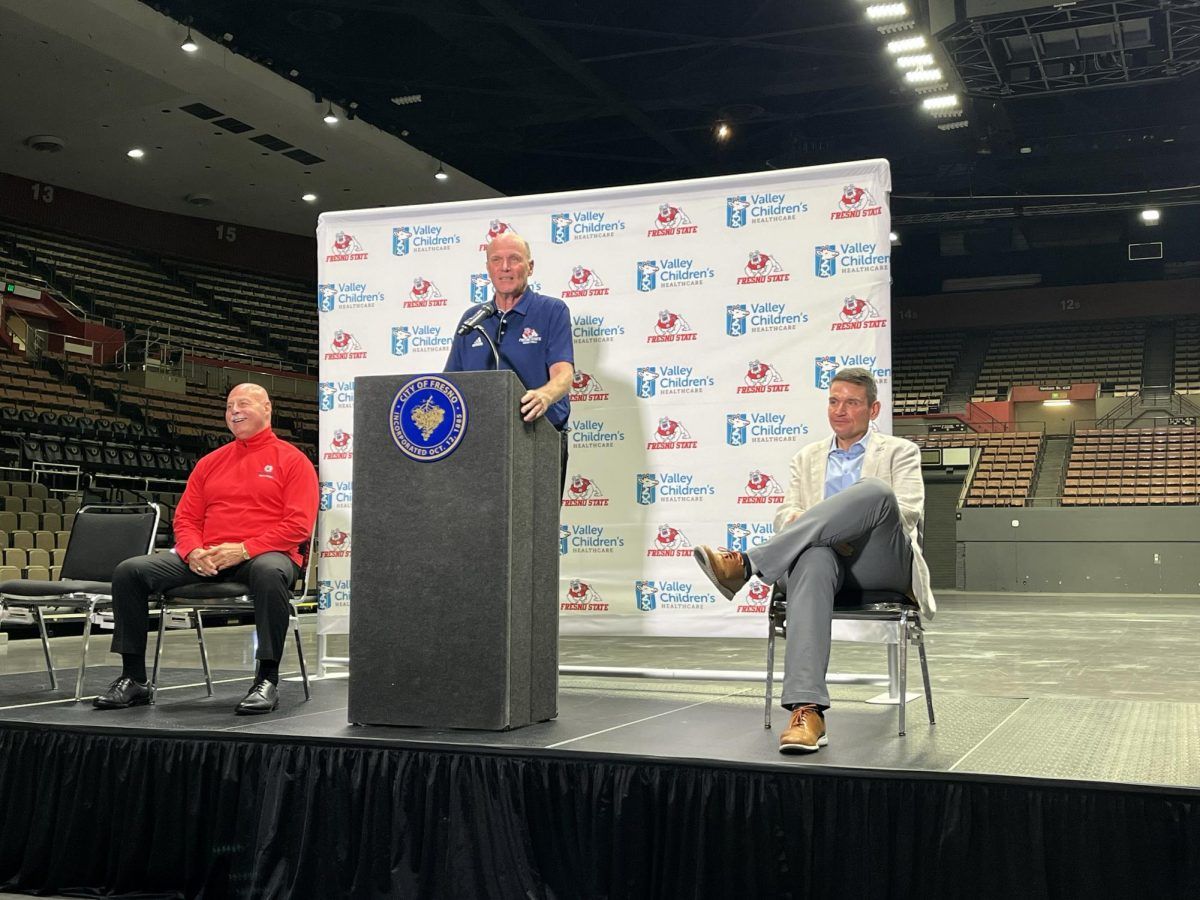 The Return to Selland - Fresno State Bulldogs vs Cal State Bakersfield Roadrunners at Selland Arena at Fresno Convention Center, 30 November