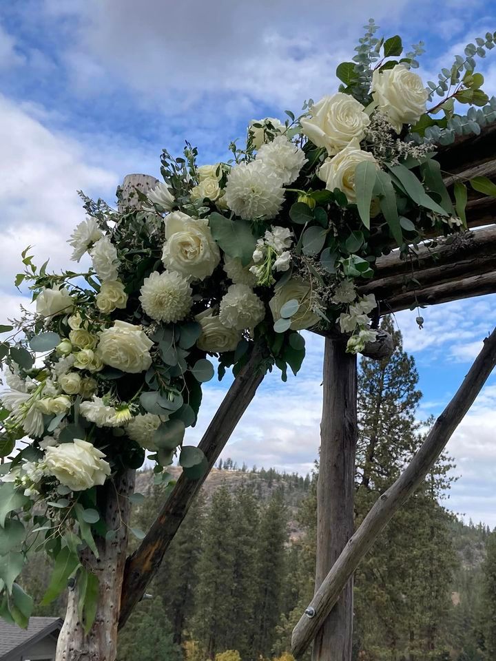 Sustainable Floral Installations For Events, Rosarium Garden Center and