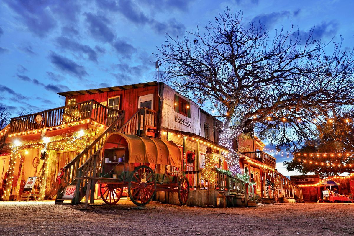 Old West Christmas Light Fest 2022 Saturday Dec 17th Enchanted old-west-christmas-light-fest-2022-saturday-dec-17th-enchanted
