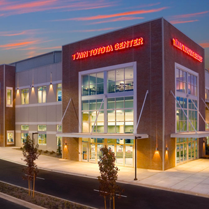 Parking Kelowna Rockets at Wenatchee Wild