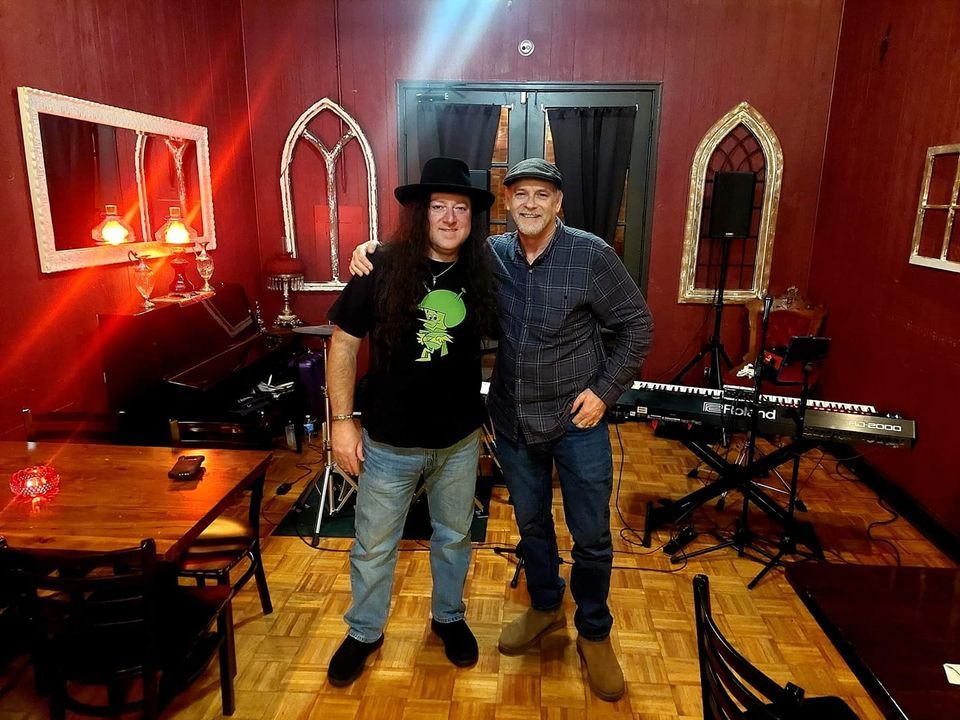 Two Man Crew Papas Place, Papa's Place, Clovis, June 29 2023