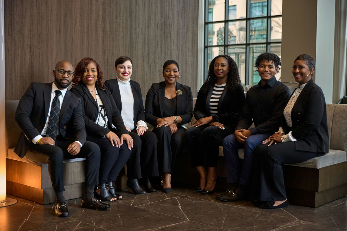 THE VISIONARY HEADSHOT MEETUP, 3515 W Dallas St, Houston, 5 May 2024 ...