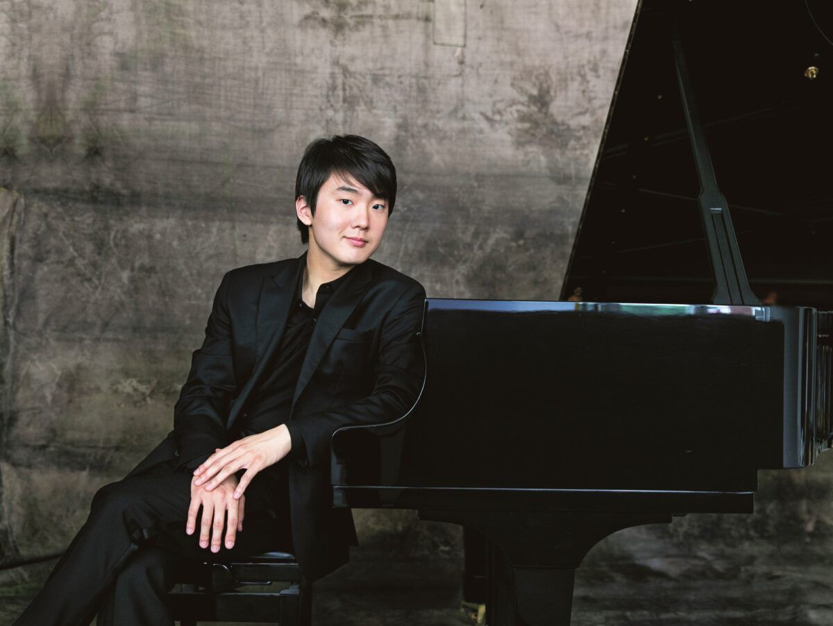 Seong-Jin Cho, 11 April | Event in New York | AllEvents