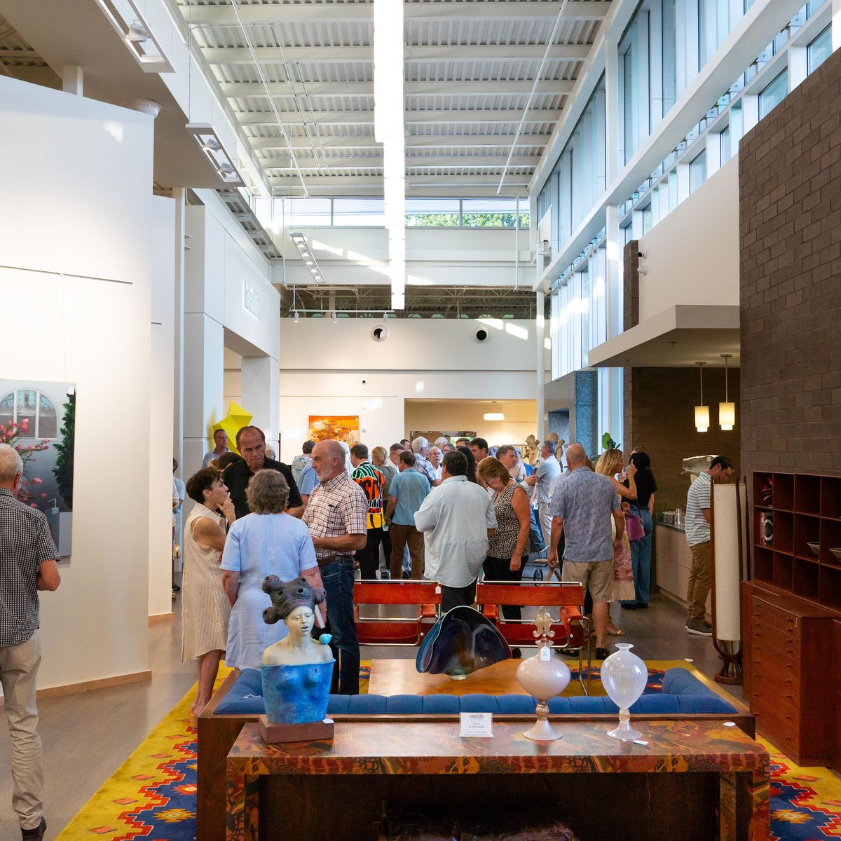 Modern & Contemporary Night, Leland Little Auctions, Hillsborough, 31 ...