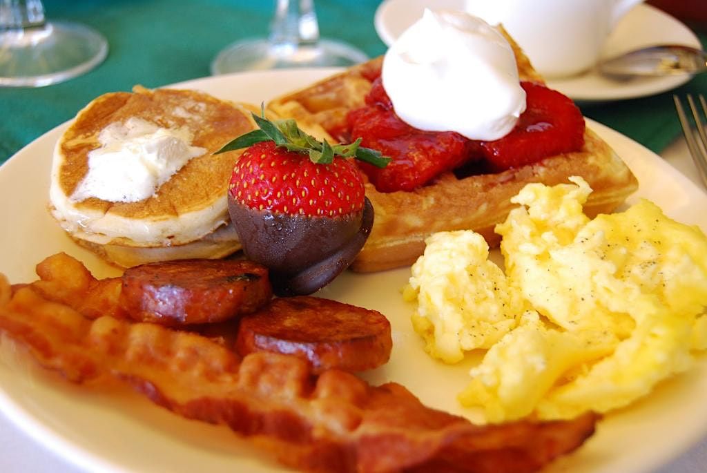 The Clubhouse Pubs Breakfast For Dinner Wine Dine The Clubhouse Pub 